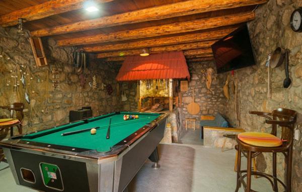 Holiday Home Perunika Zezevica Екстериор снимка