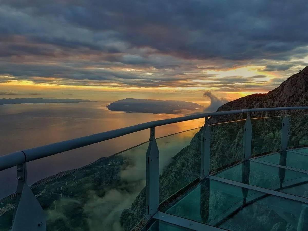 Holiday Home Perunika Zezevica Екстериор снимка