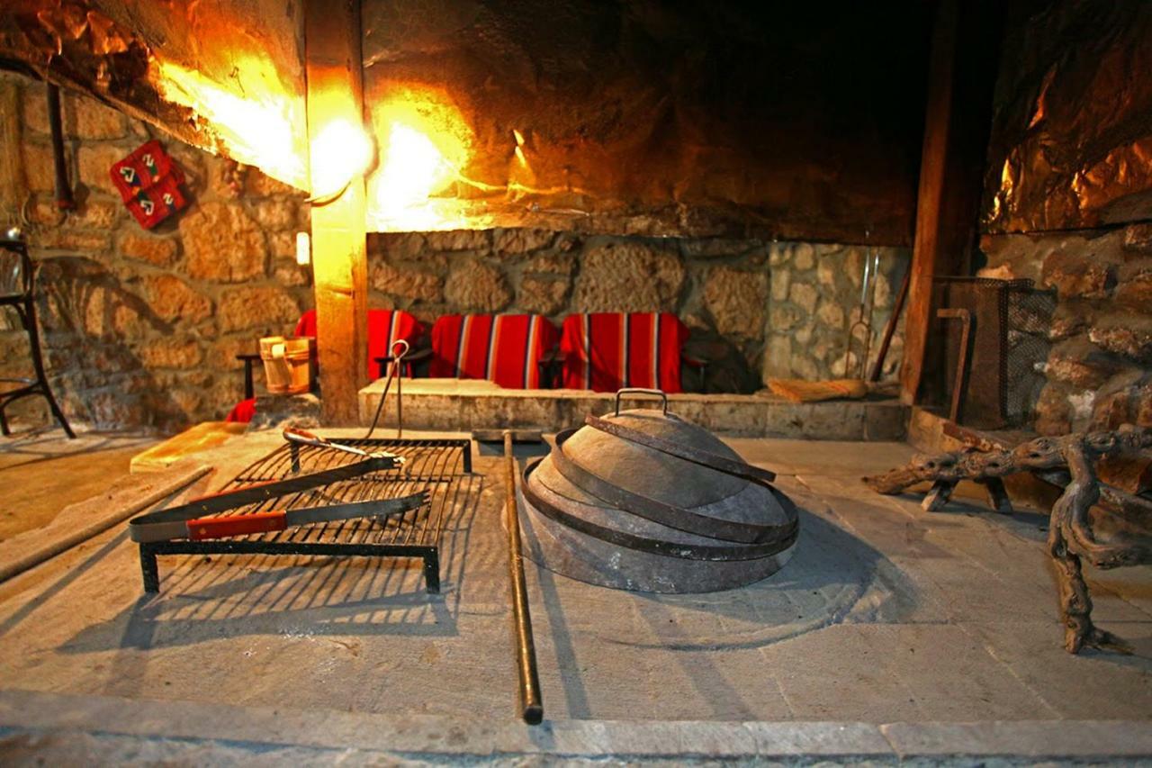 Holiday Home Perunika Zezevica Екстериор снимка