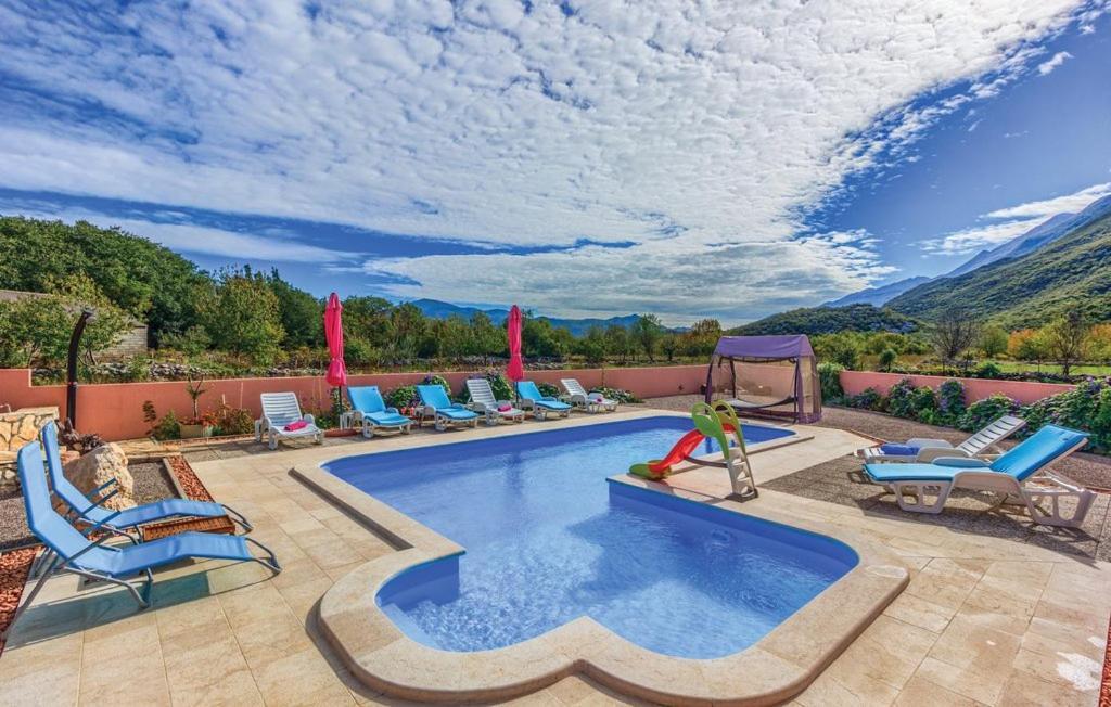Holiday Home Perunika Zezevica Екстериор снимка
